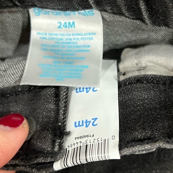 Bundle of 2 Pairs of Boys Pants Size 2T/24 Months - Picture 5 of 5